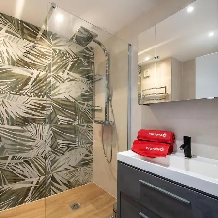 Les Pradels By Interhome Cavalaire-sur-Mer