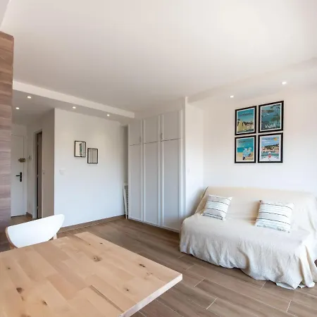 Les Pradels By Interhome Daire