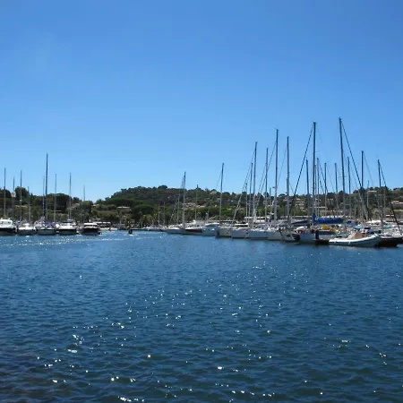 Les Pradels By Interhome Cavalaire-sur-Mer